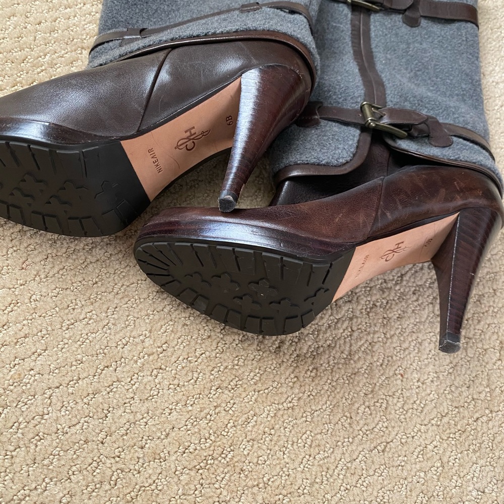 Boots - Picture 5 of 8